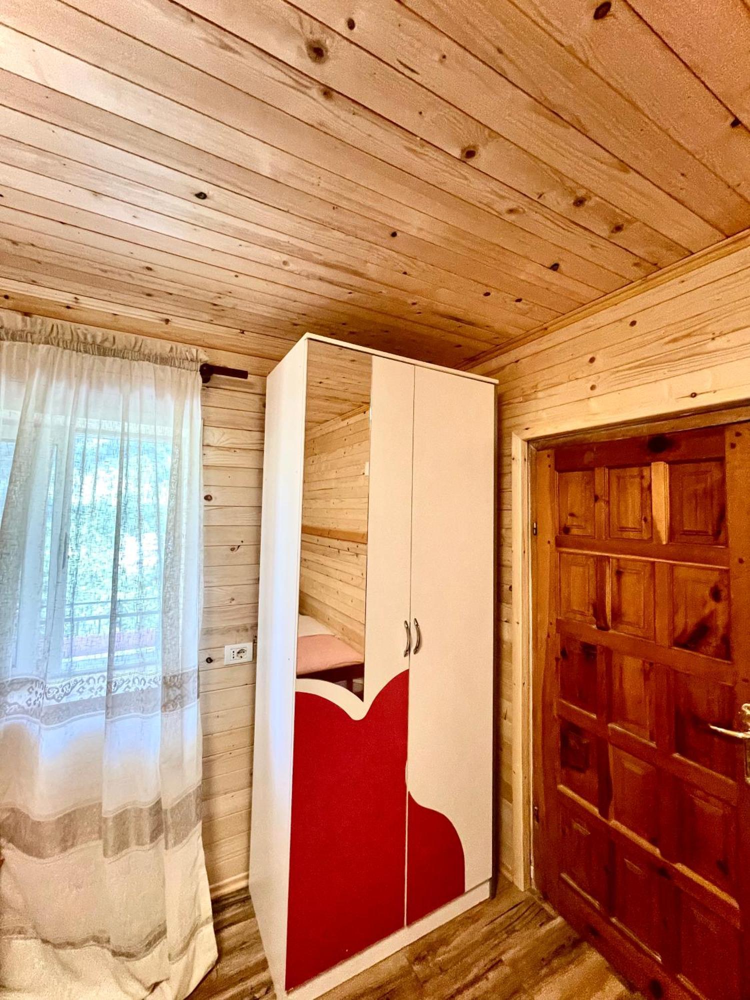 Lazer Cardaku Guesthouse Valbone Eksteriør billede
