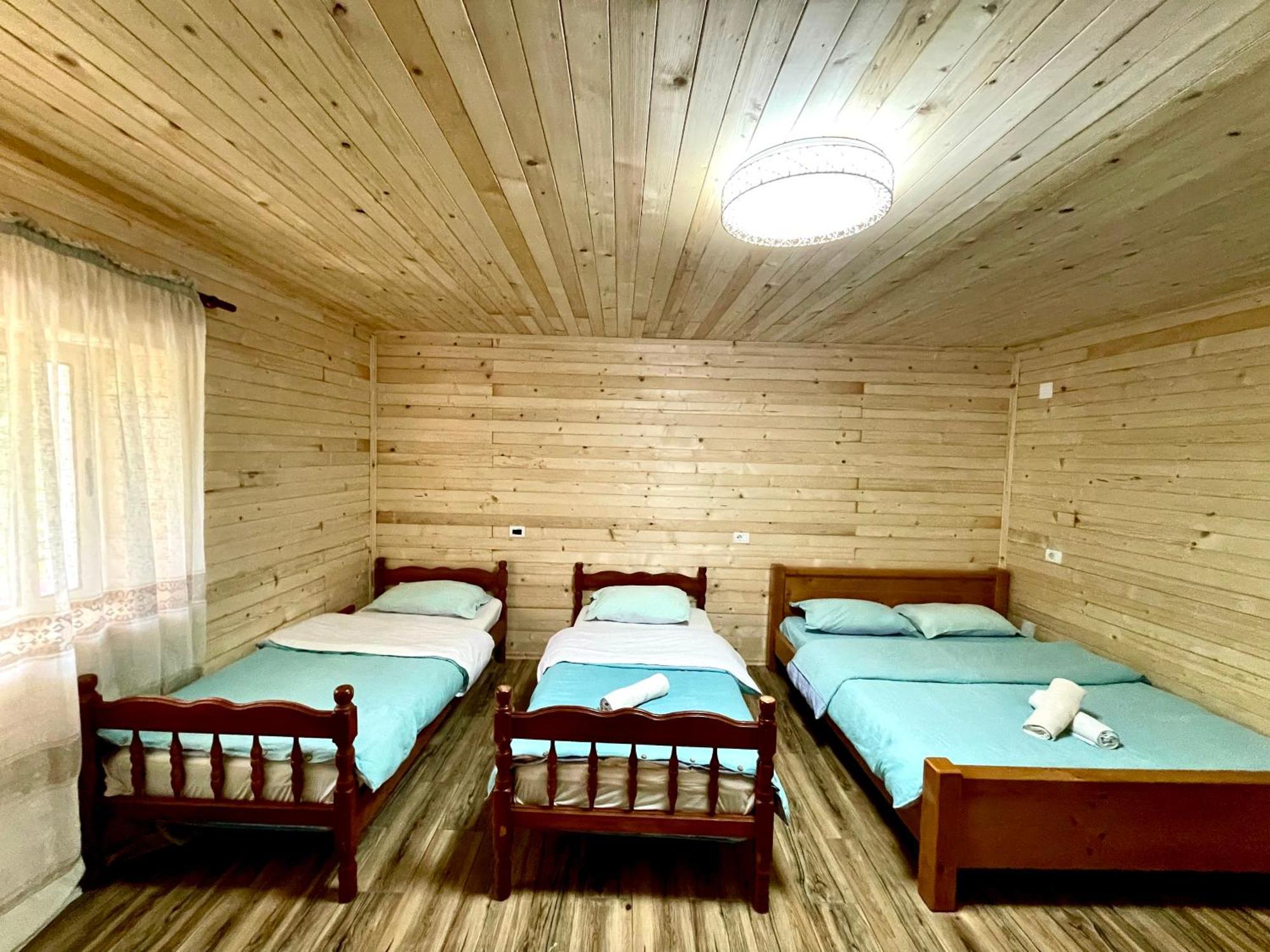 Lazer Cardaku Guesthouse Valbone Eksteriør billede